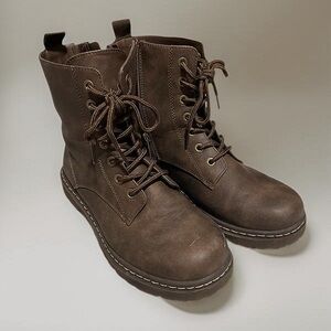 Torrid Lace Front WW Combat Boots - Zipper on Side